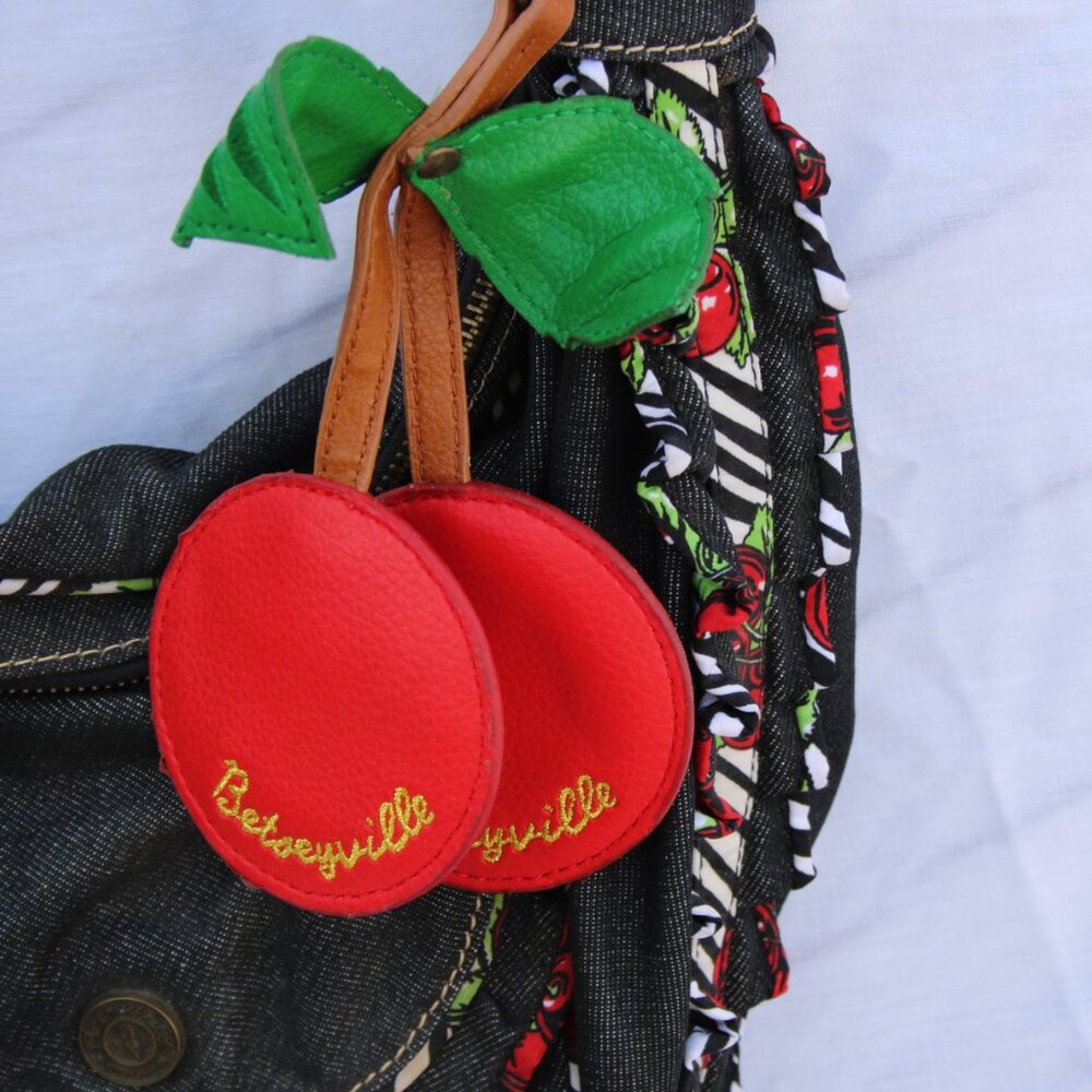 Betseyville by Betsey Johnson Denim Hobo Shoulder Bag with Cherry Charm Y2K - Picture 4 of 6